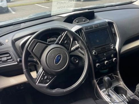 Used 2019 Subaru Ascent Premium AWD/4WD image 4