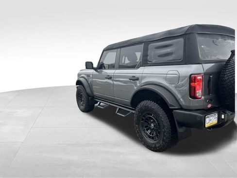 Used 2024 Ford Bronco Big Bend image 3