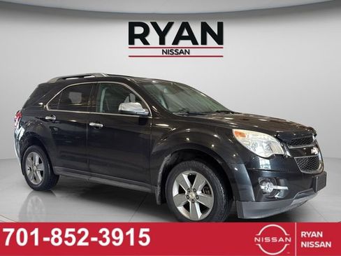 Used 2012 Chevrolet Equinox LTZ image 18