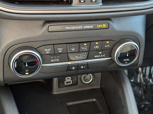Certified 2024 Ford Escape Active FWD image 24