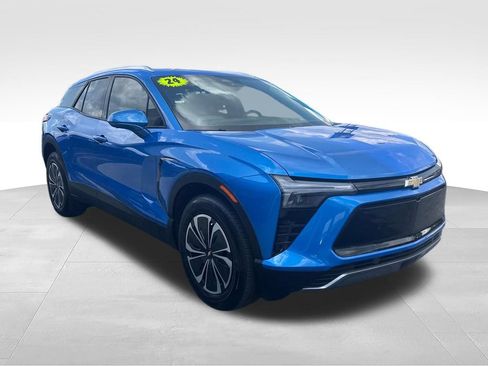 Used 2024 Chevrolet Blazer EV LT AWD/4WD image 8