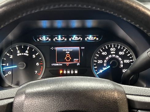 Used 2017 Ford F150 XLT w/ Equipment Group 302A Luxury AWD/4WD image 24