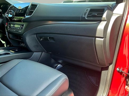 Used 2024 Honda Passport EX-L image 26