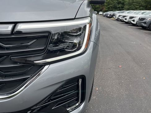 New 2026 Volkswagen Atlas SEL Premium R-Line AWD/4WD image 9