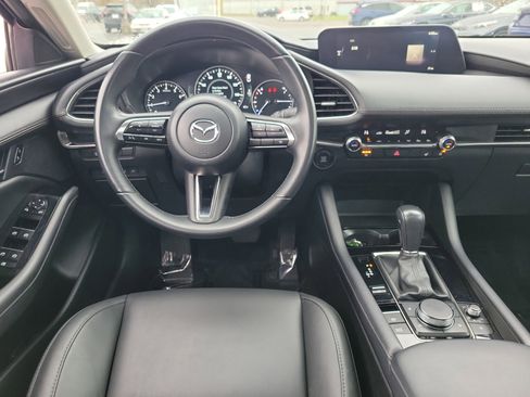 Used 2025 MAZDA MAZDA3 s image 10