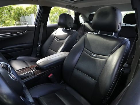 Used 2014 Cadillac XTS Premium AWD/4WD image 24