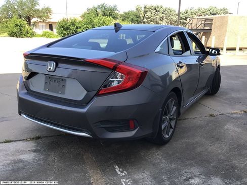 Used 2019 Honda Civic EX-L image 5