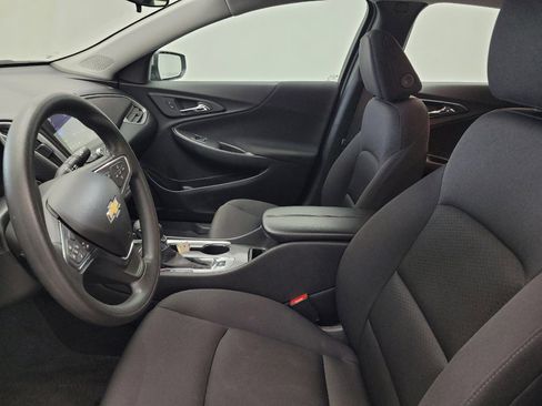 Used 2025 Chevrolet Malibu LT image 17