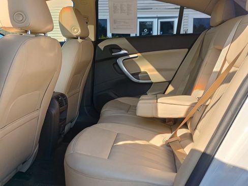 Used 2013 Buick Regal Premium image 18