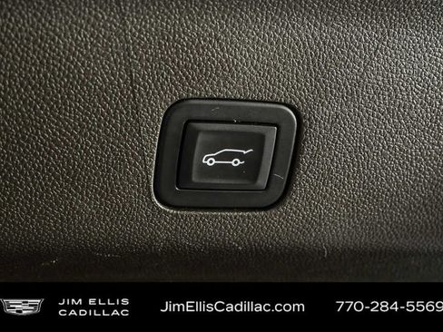 Used 2025 Chevrolet Tahoe LT AWD/4WD image 32
