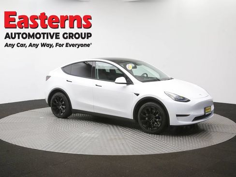 Used 2021 Tesla Model Y Long Range AWD/4WD image 42