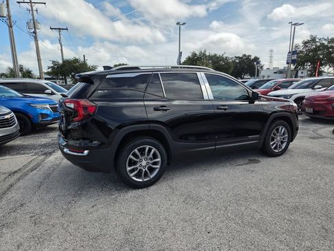 Used 2022 GMC Terrain SLT w/ LPO, Floor Liner Package AWD/4WD image 14