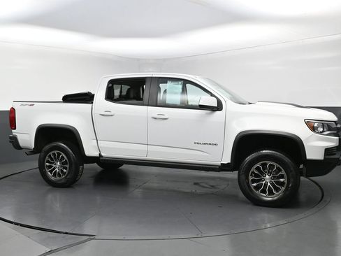 Used 2022 Chevrolet Colorado ZR2 AWD/4WD image 6