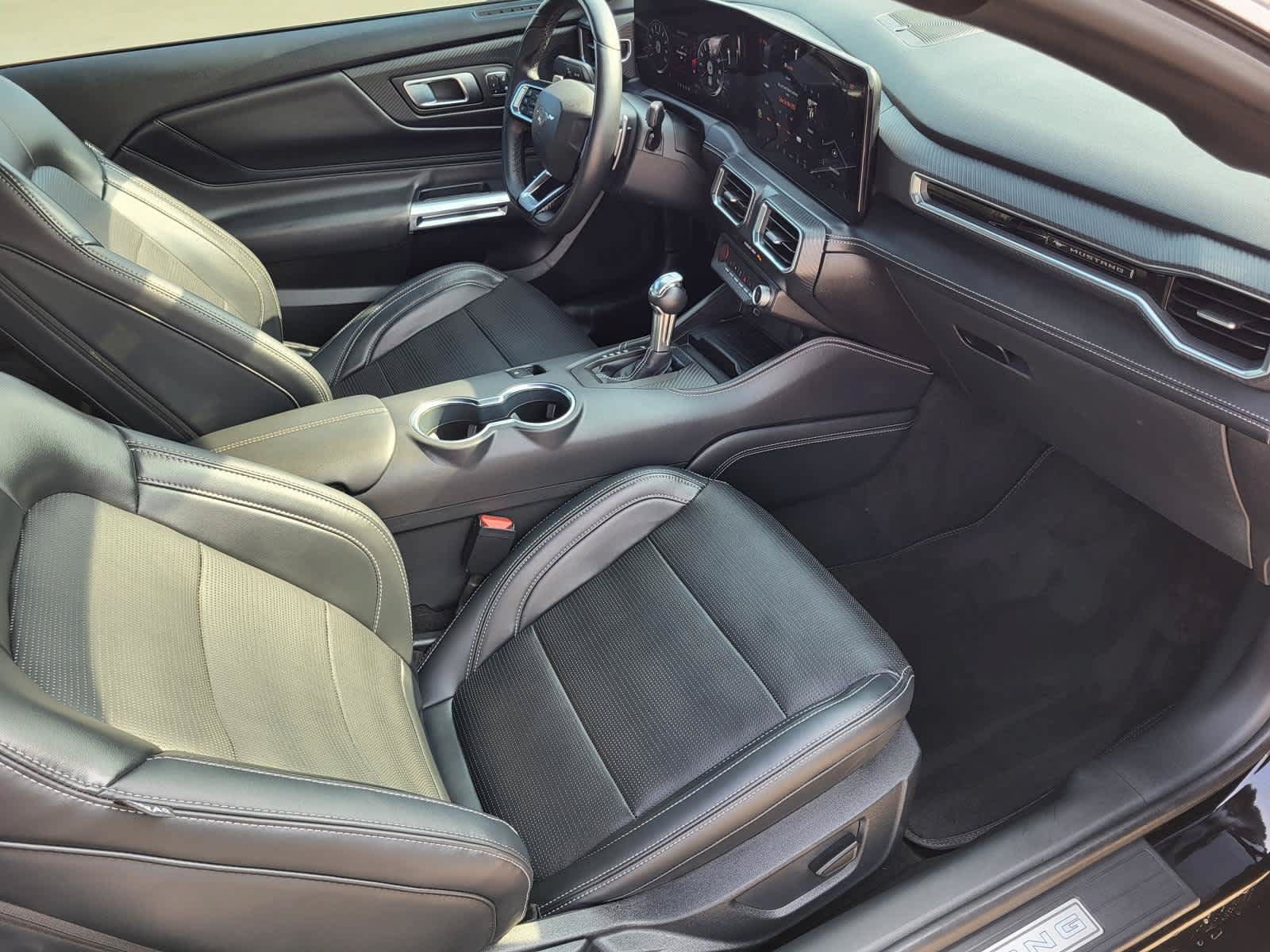 Used 2024 Ford Mustang GT Premium RWD image 9