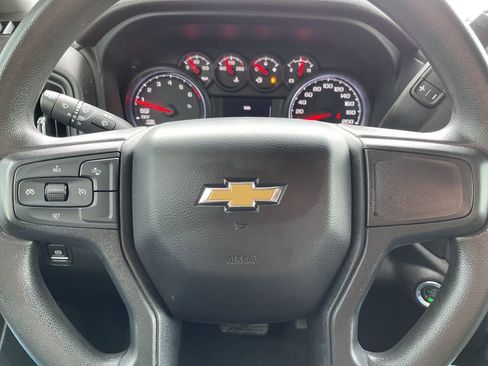 Used 2023 Chevrolet Silverado 1500 Custom image 25