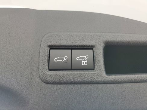 New 2026 Subaru Solterra Premium image 34