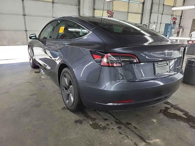 Used 2021 Tesla Model 3 Long Range AWD/4WD image 3