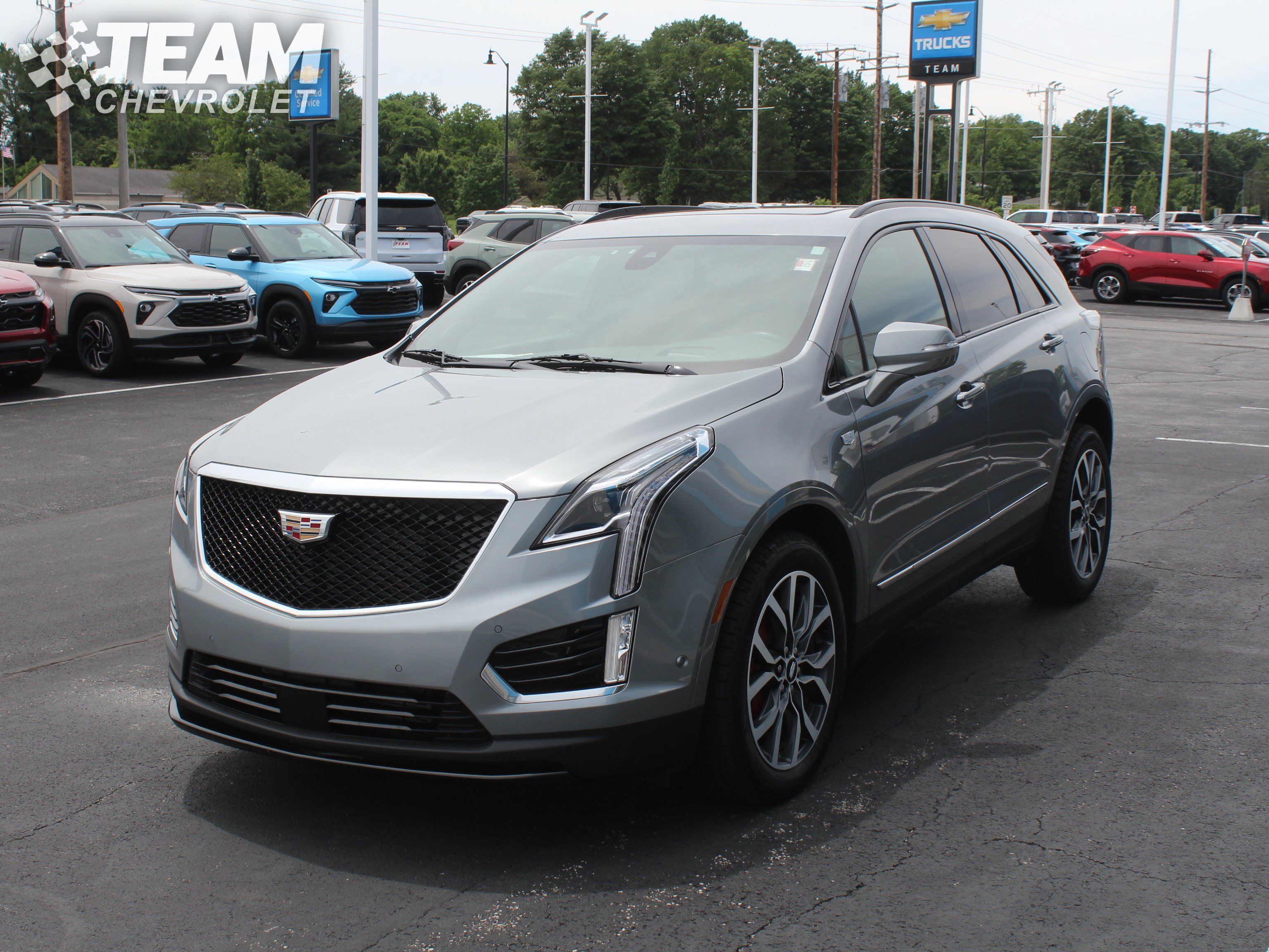 Used 2024 Cadillac XT5 Sportv w/ Technology Package AWD/4WD image 8