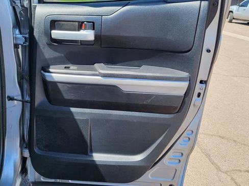 Used 2016 Toyota Tundra SR5 w/ SR5 Upgrade Package RWD image 17