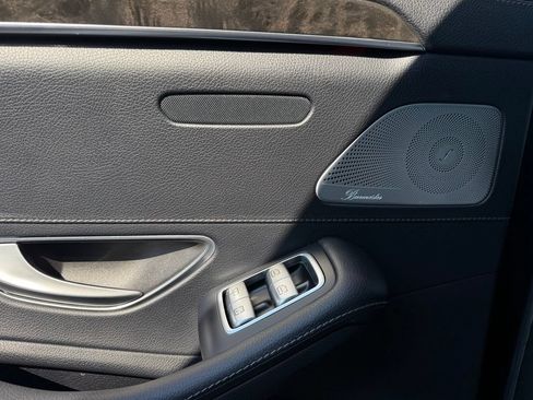 Used 2014 Mercedes-Benz S 550 Sedan image 27