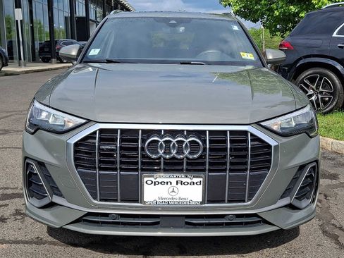 Used 2021 Audi Q3 2.0T Premium AWD/4WD image 2