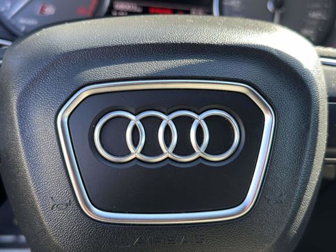 Used 2019 Audi SQ5 Premium image 23