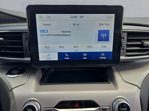 Certified 2023 Ford Explorer XLT w/ Equipment Group 202A AWD/4WD image 18