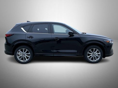 New 2025 MAZDA CX-5 AWD 2.5 S w/ Premium Plus Pkg image 4