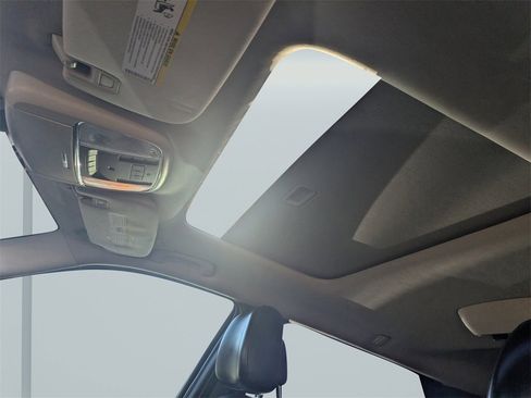 Used 2018 Dodge Durango GT image 22