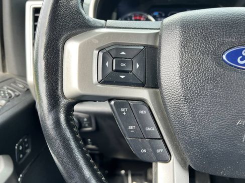 Used 2021 Ford F250 Lariat w/ Lariat Ultimate Package AWD/4WD image 16