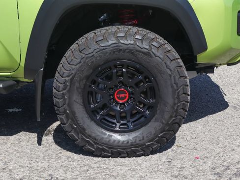 Used 2022 Toyota Tacoma TRD Pro AWD/4WD image 51