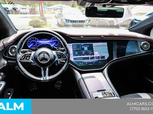 Used 2024 Mercedes-Benz EQE 500 4MATIC Sedan image 26