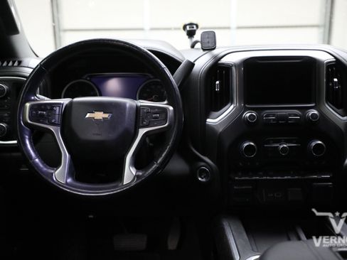 Used 2020 Chevrolet Silverado 2500 LTZ w/ LTZ Premium Package AWD/4WD image 8