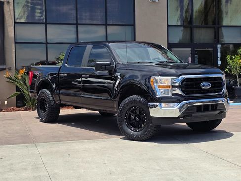 Used 2021 Ford F150 XLT AWD/4WD image 3
