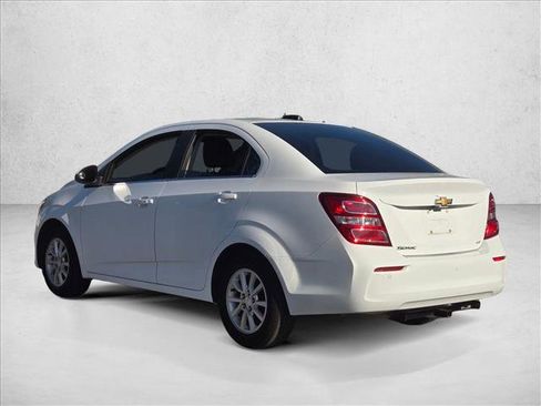 Used 2020 Chevrolet Sonic LT w/ Convenience Package image 8