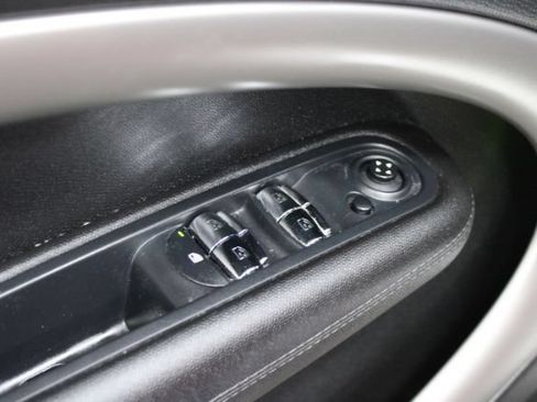 Used 2016 MINI Cooper Countryman FWD image 9