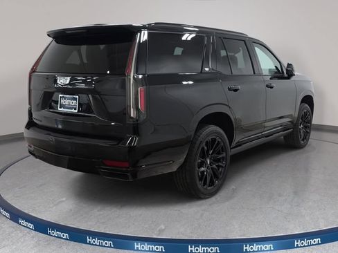 Used 2021 Cadillac Escalade Sport Platinum w/ LPO, ONYX Package AWD/4WD image 5