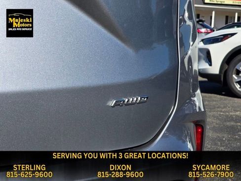 Used 2024 Ford Edge Titanium image 14