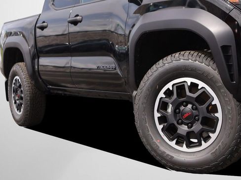 New 2026 Toyota Tacoma TRD Off-Road AWD/4WD image 3