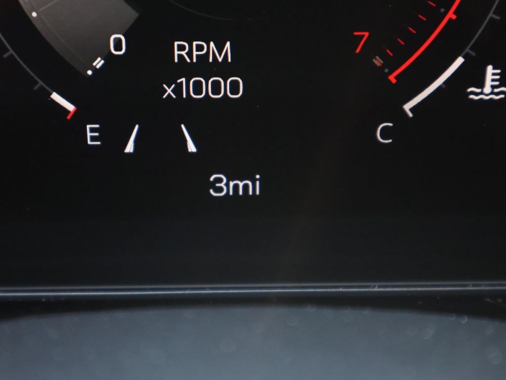 New 2027 GMC Terrain Elevation w/ Elevation Premium Package AWD/4WD image 39