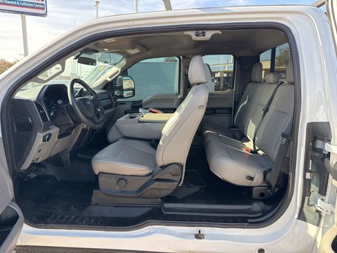 Used 2020 Ford F350 XL w/ Power Equipment Group image 13