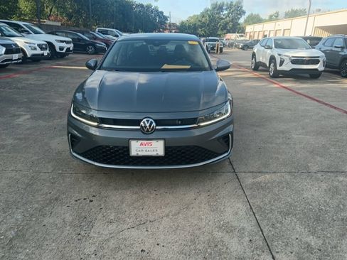 Used 2025 Volkswagen Jetta S FWD image 5