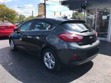 Used 2017 Chevrolet Cruze LT w/ Convenience Package image 5