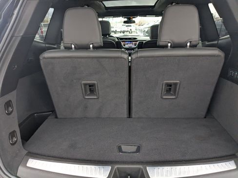 Used 2025 Cadillac XT6 Premium Luxury image 20