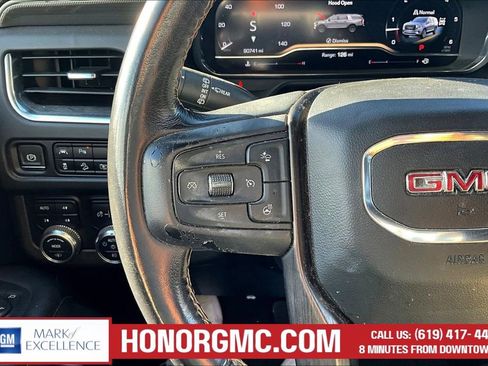 Used 2022 GMC Yukon AT4 image 11