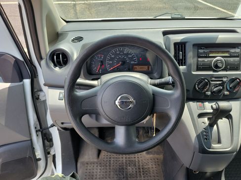 Used 2015 Nissan NV200 S w/ Back Door Glass Package FWD image 14