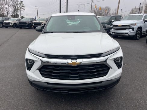 New 2026 Chevrolet TrailBlazer LS image 8