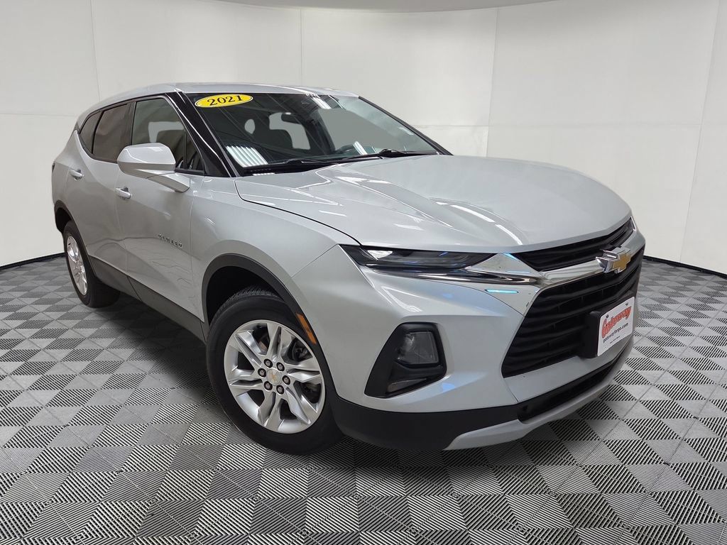Used 2021 Chevrolet Blazer LT w/ LPO, Roadside Safety Package AWD/4WD image 3