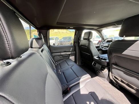 Used 2025 Ford F150 Lariat AWD/4WD image 44