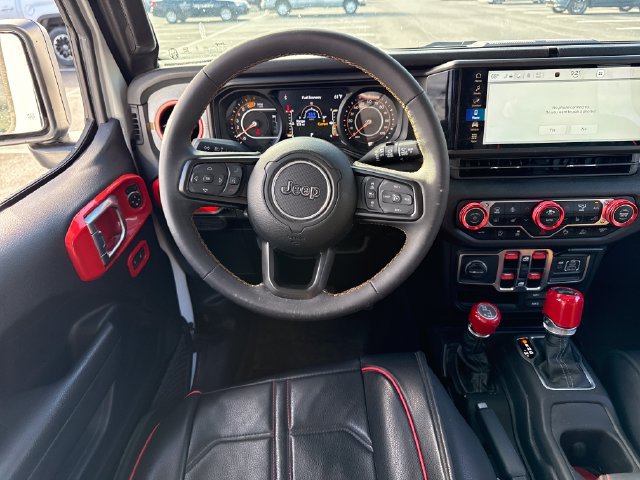 Used 2024 Jeep Wrangler Unlimited Sport AWD/4WD image 18